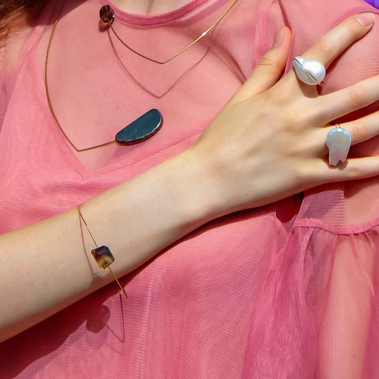 Triangle Ring with White Baroque Pearl (20mm)