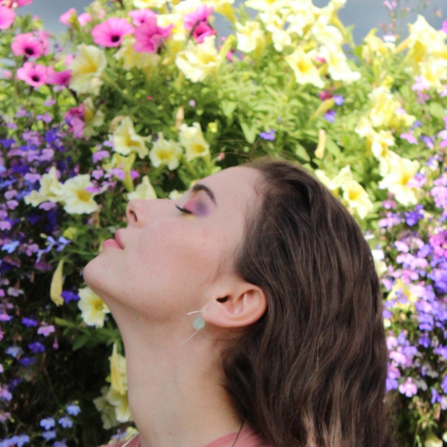 Medium Triangle Twist Earrings with Sliced Gems