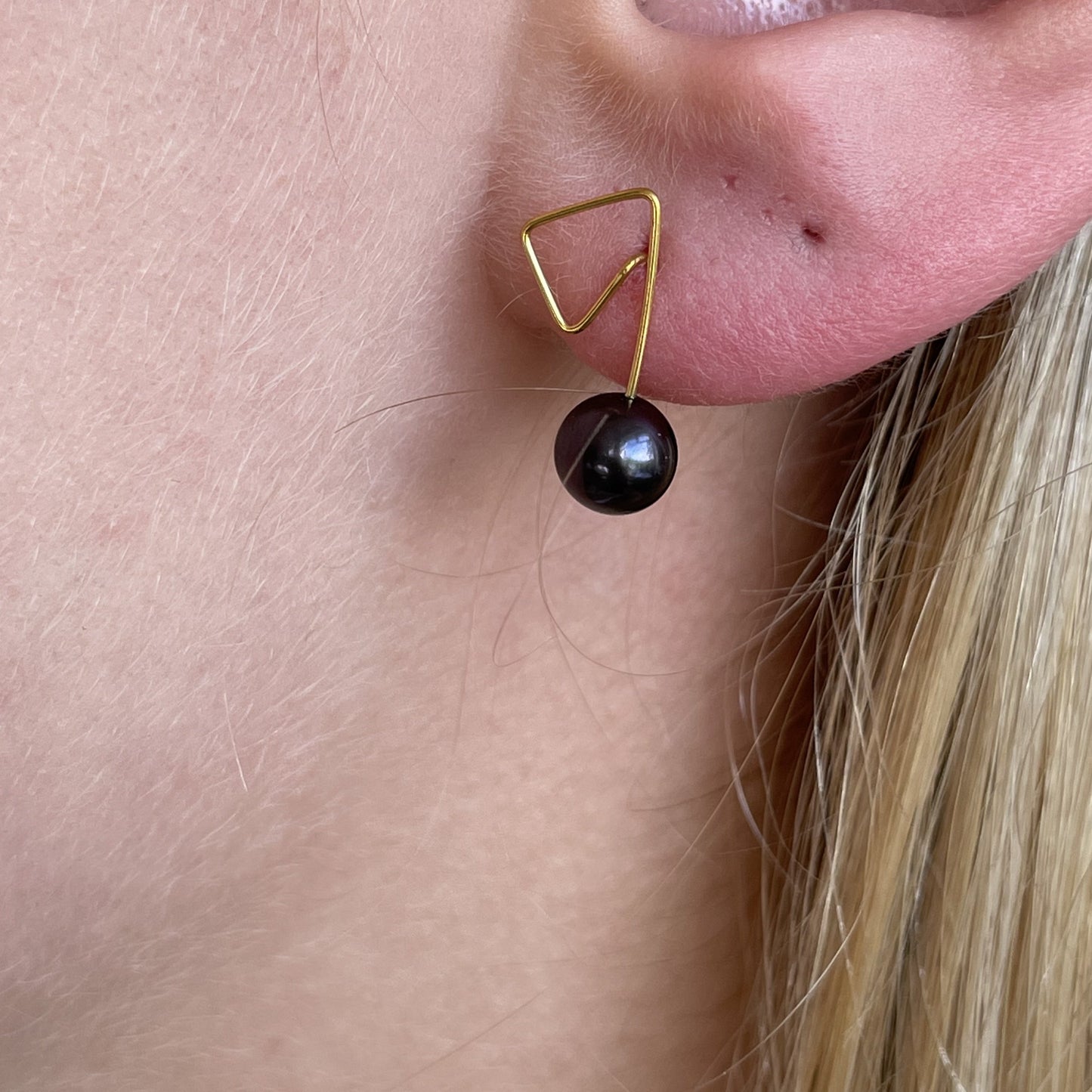 Angled Studs with Round Fresh Water Pearls (4mm)