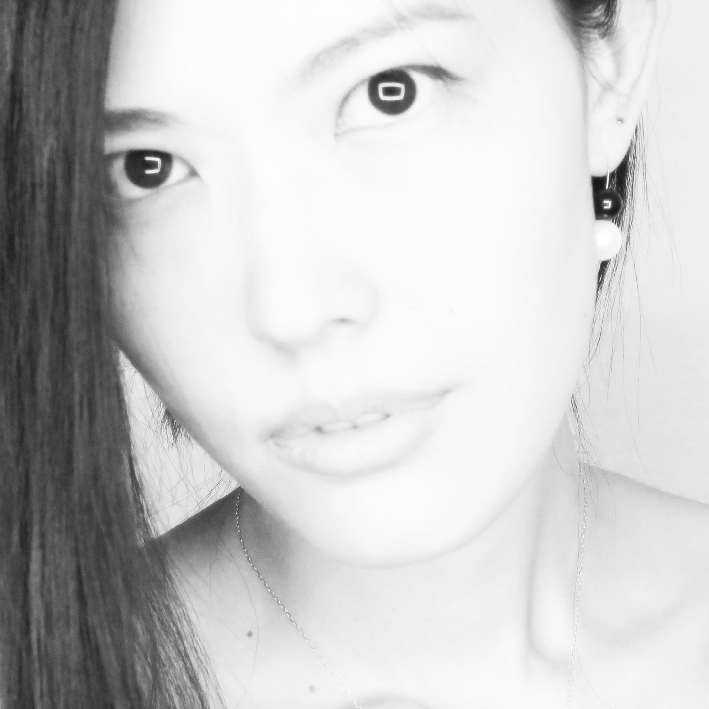 Double Short Curve Earrings with Round Freshwater Pearls