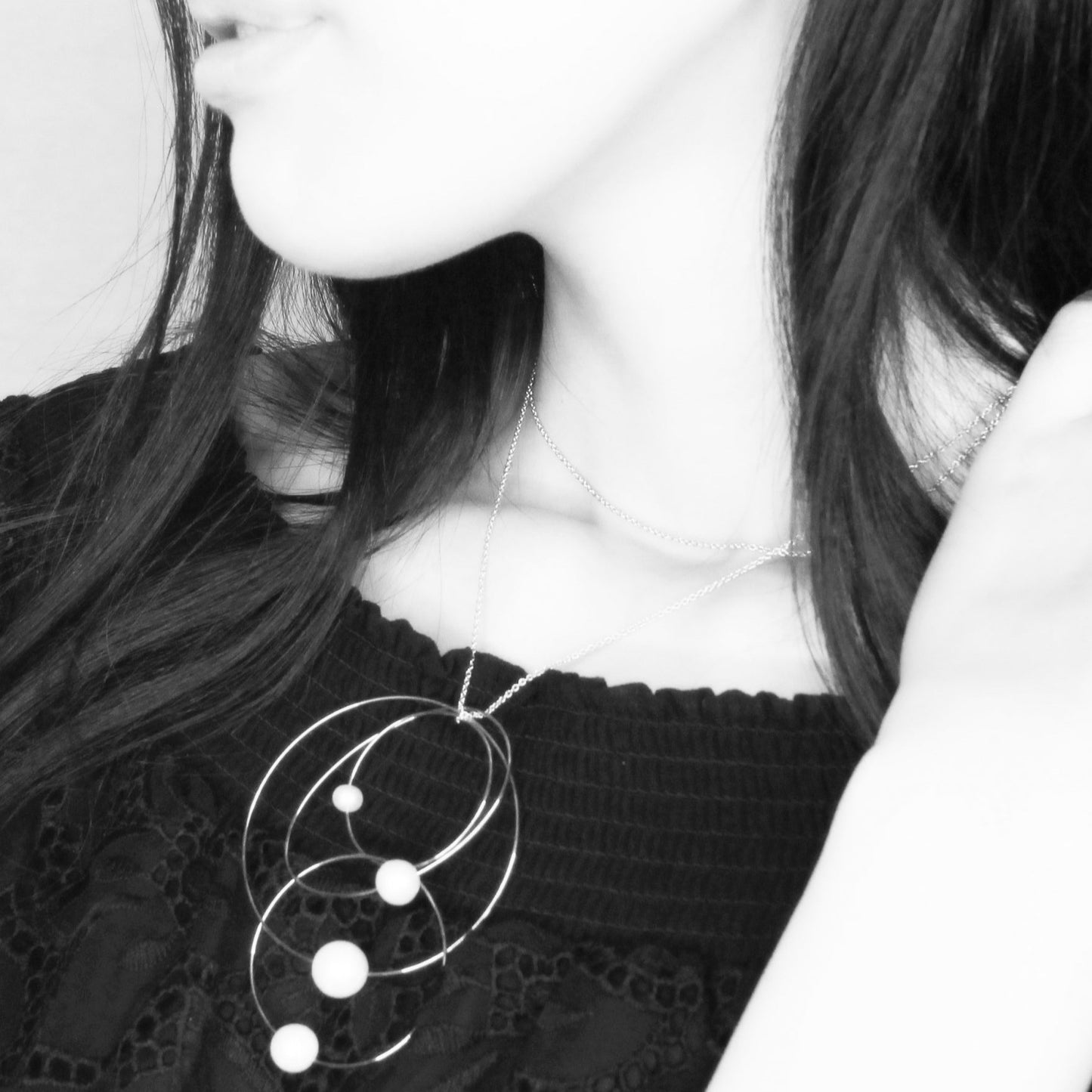 MMJ 'Morph It!' Hoop Necklace with Round Freshwater Pearls