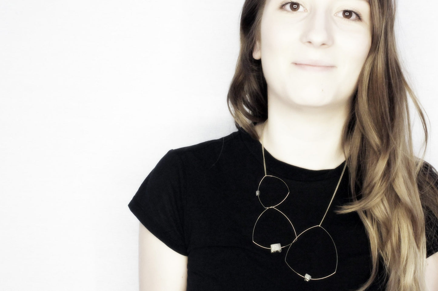 'Morph It' Necklace with Round Freshwater Pearl