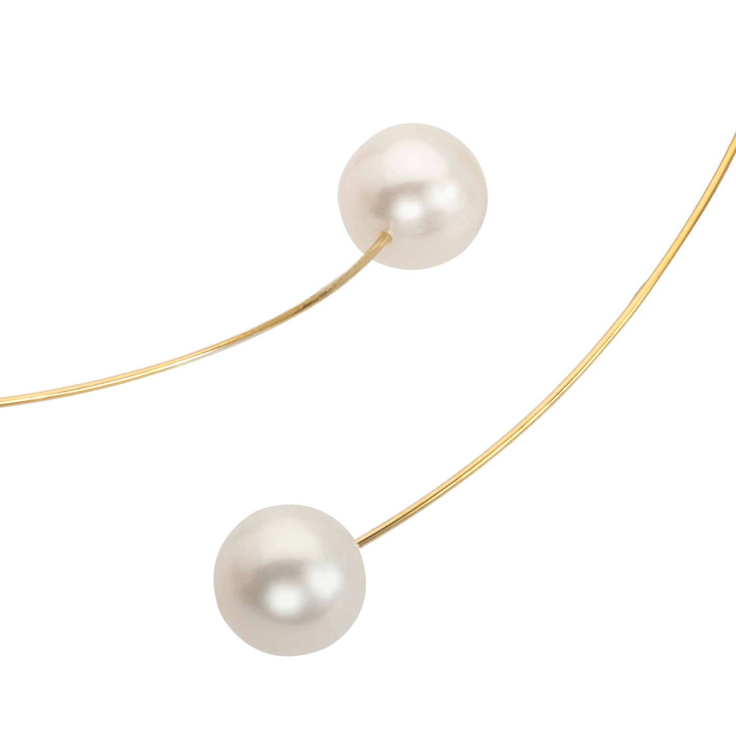 Asymmetric Neckwire with White Pearls