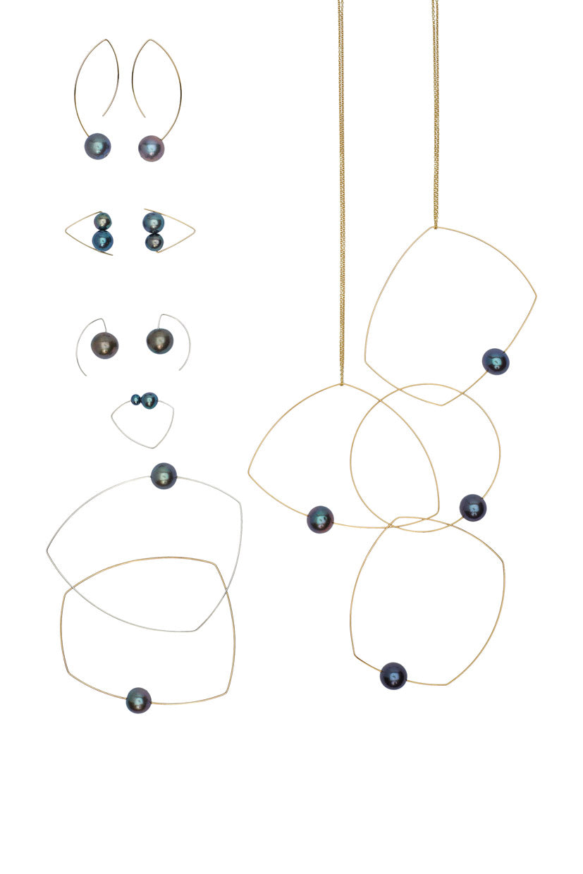 Asymmetric Square Bangle with 9mm Round Freshwater Pearl