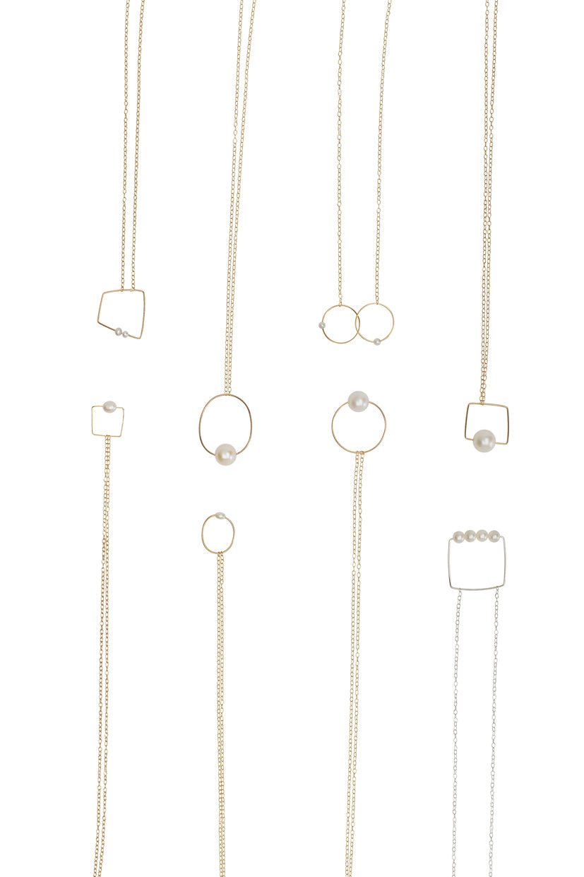 Medium Oval Pendant Necklace with Round Freshwater Pearl