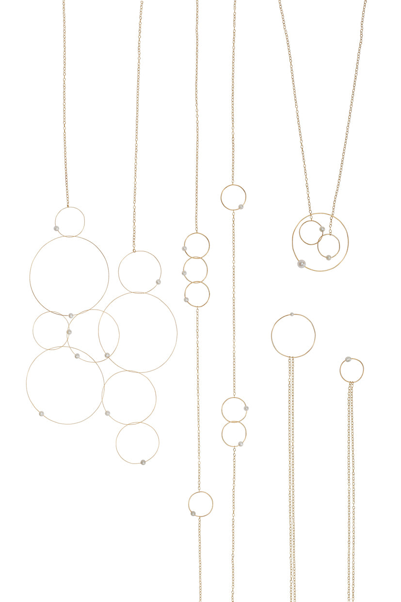 Medium Oval Pendant Necklace with Round Freshwater Pearl