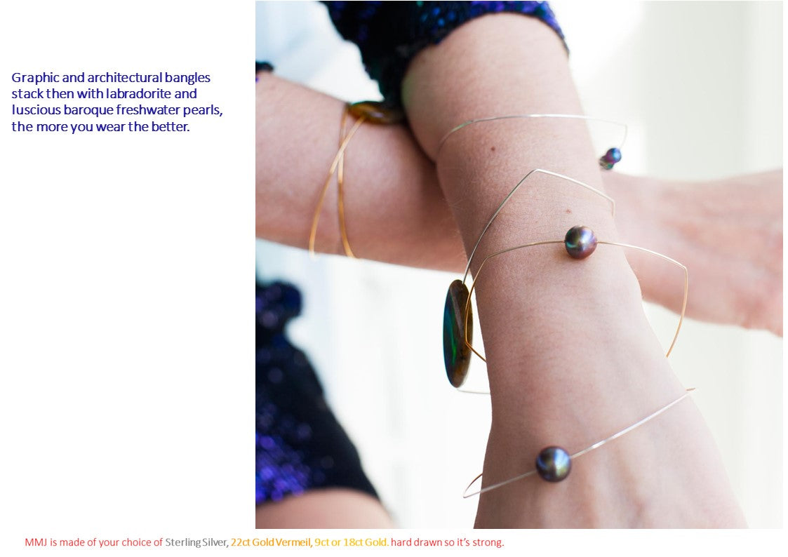 Oval Bangle with Round Freshwater Pearl