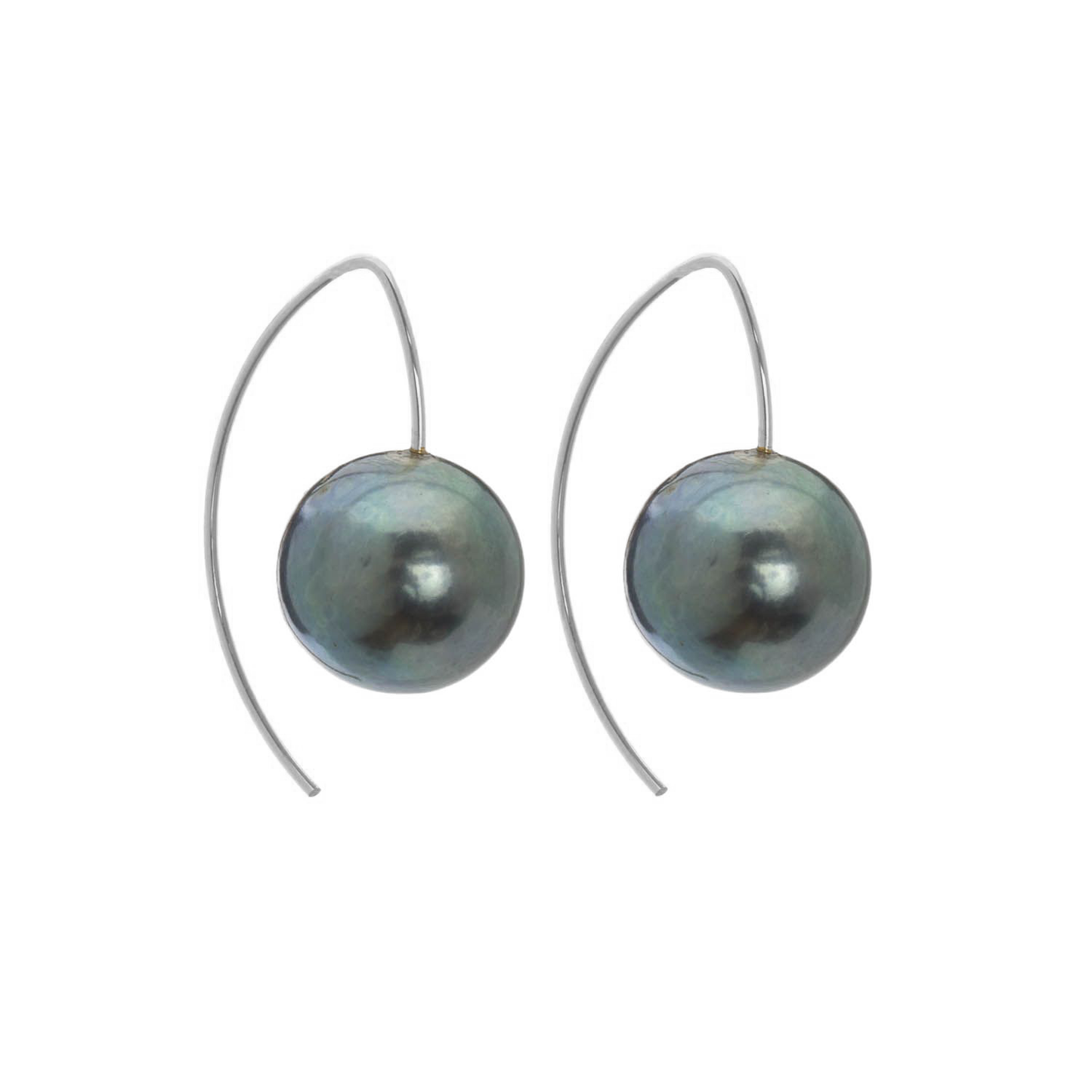 Short Curve Earrings with Round Freshwater Pearls (9mm)