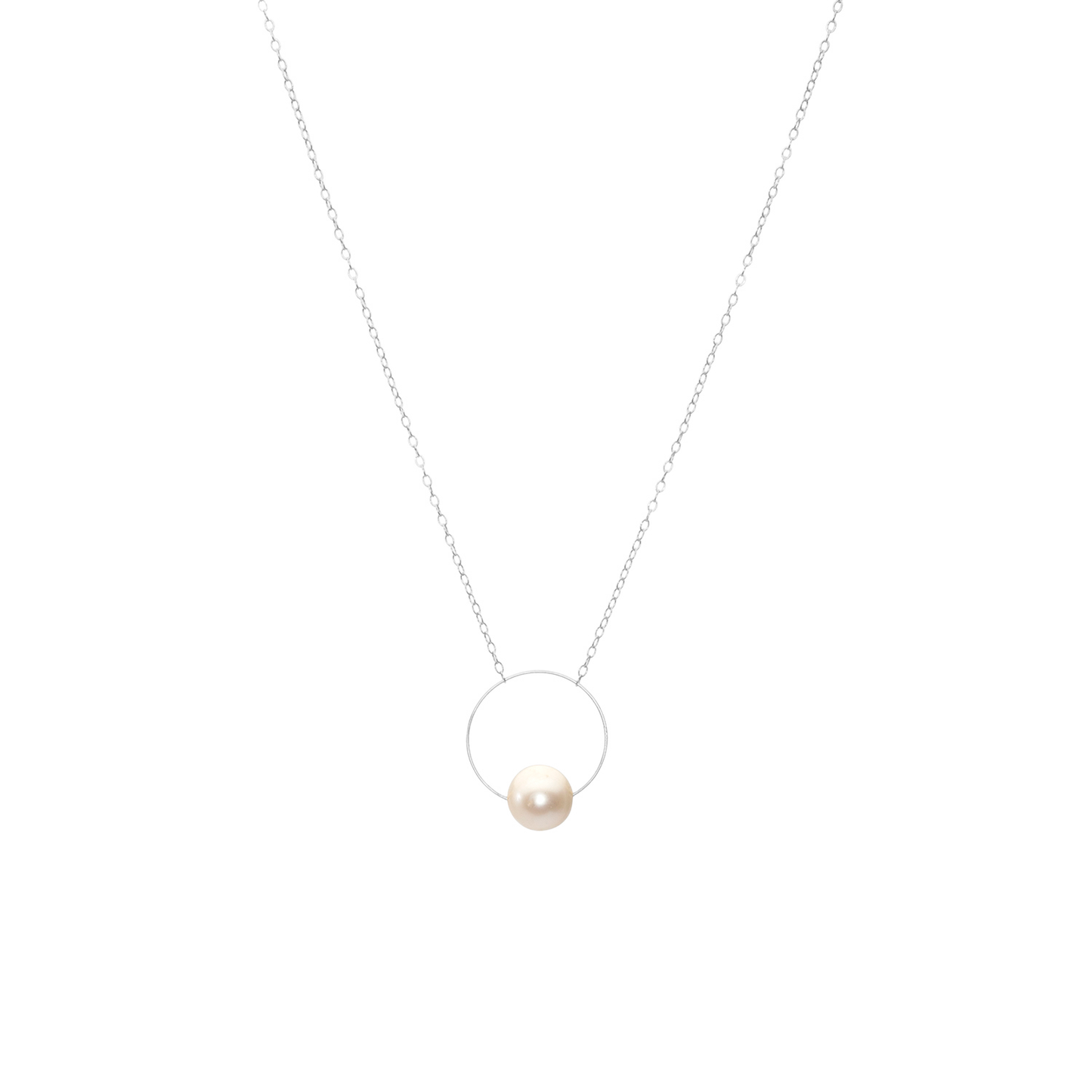 Medium Circle Pendant Necklace with Round Freshwater Pearl