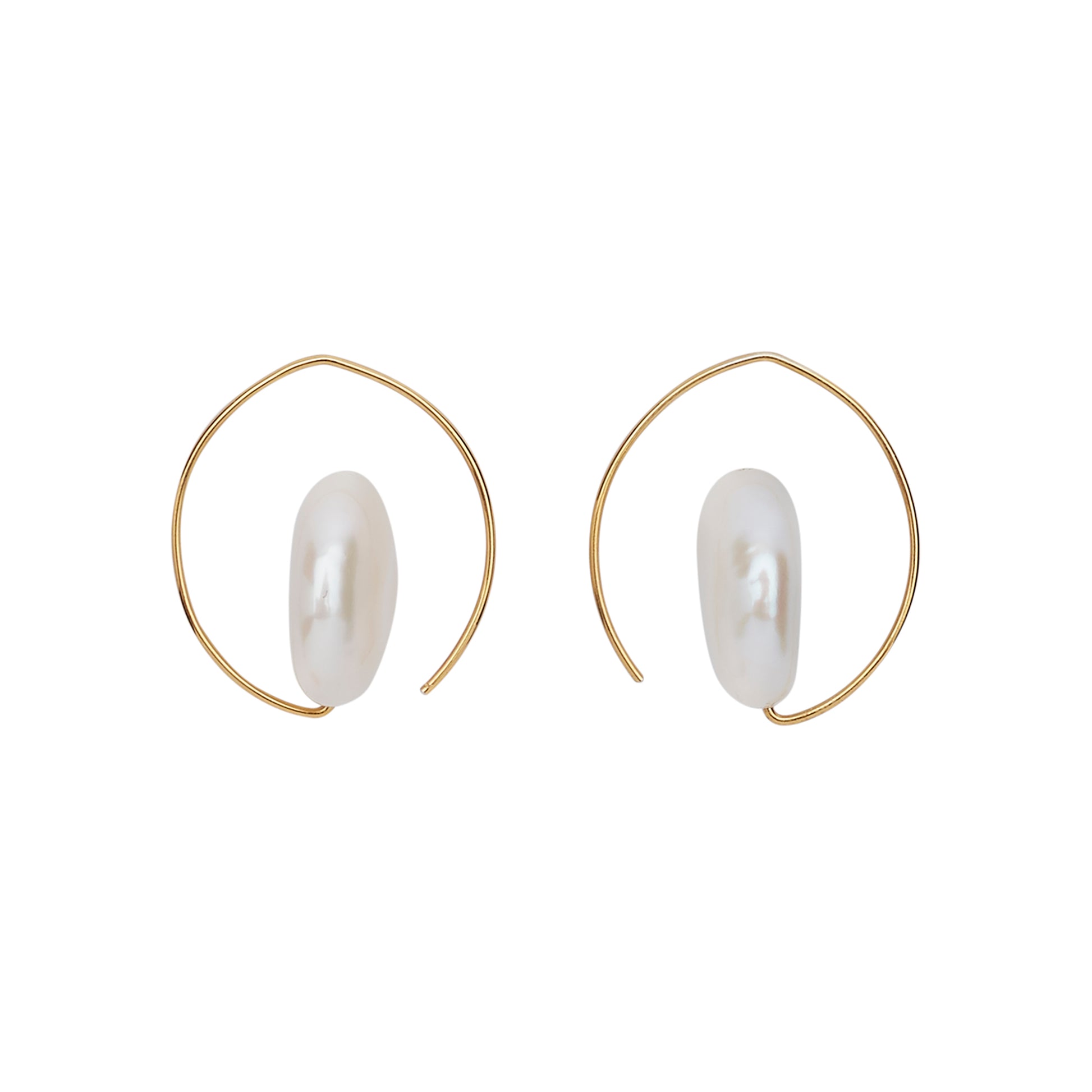 Petite Curl Earrings with White Fresh Water Pearl 