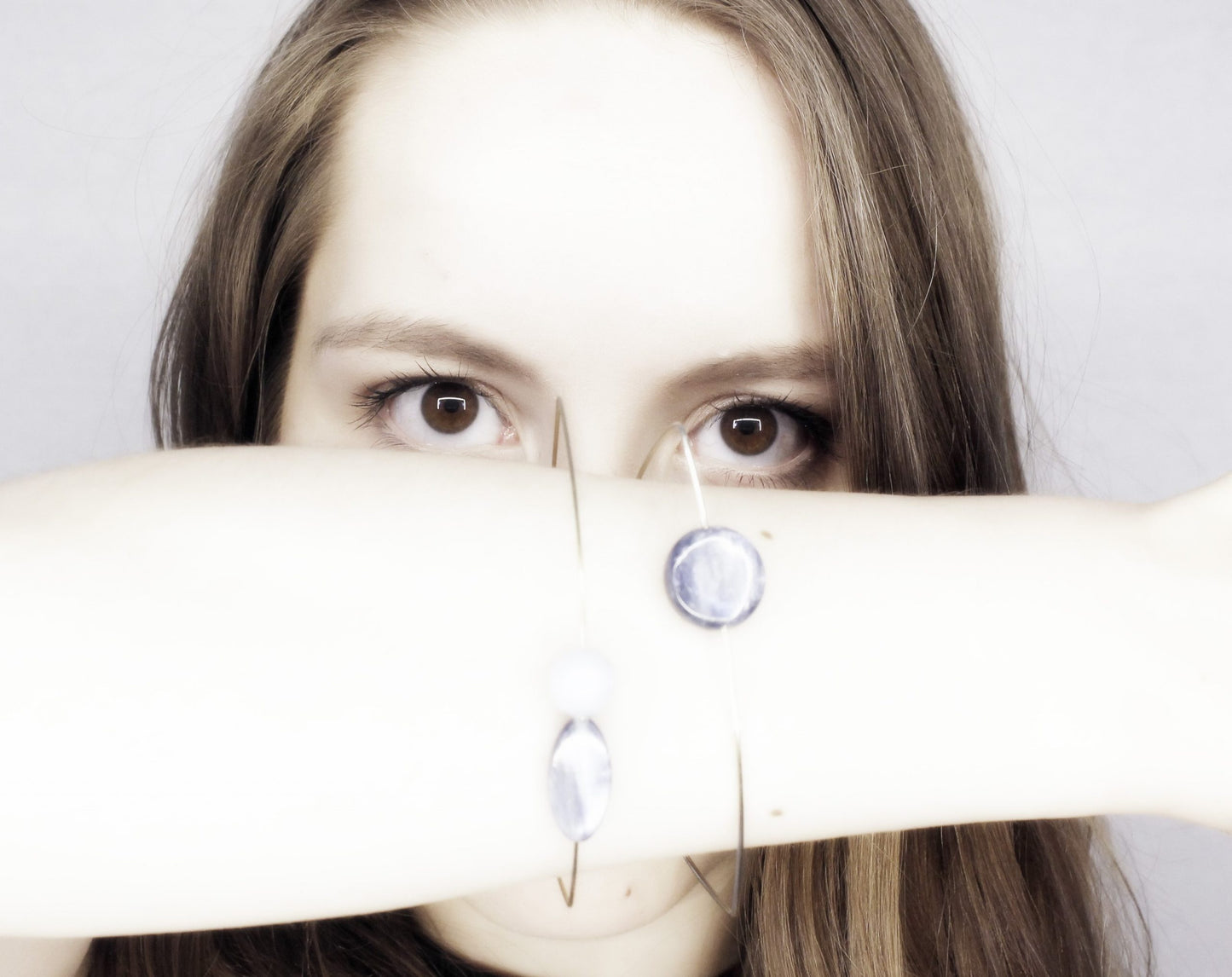 Flat Triangle Bangle with Oval Freshwater Pearl