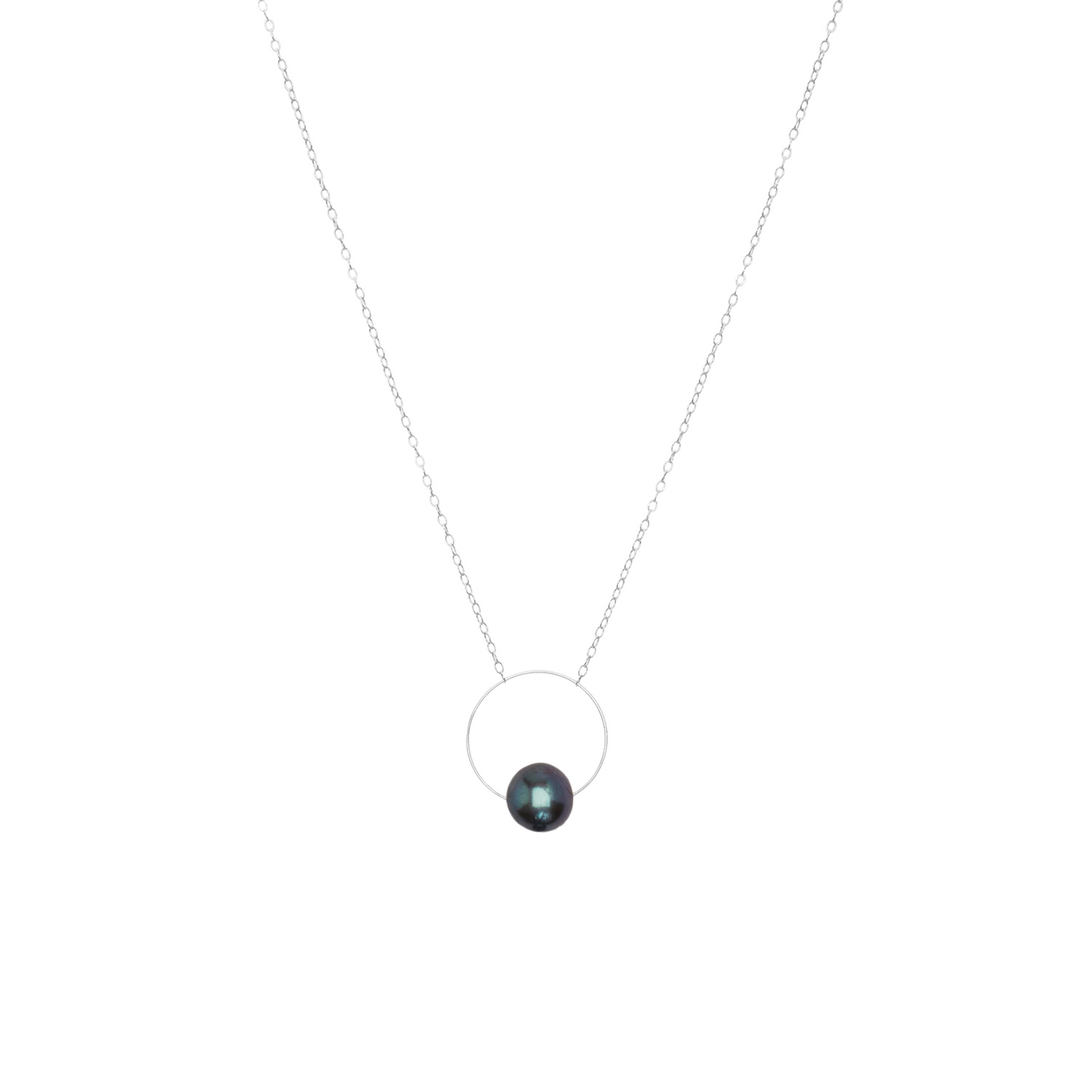 Medium Circle Pendant Necklace with Round Freshwater Pearl