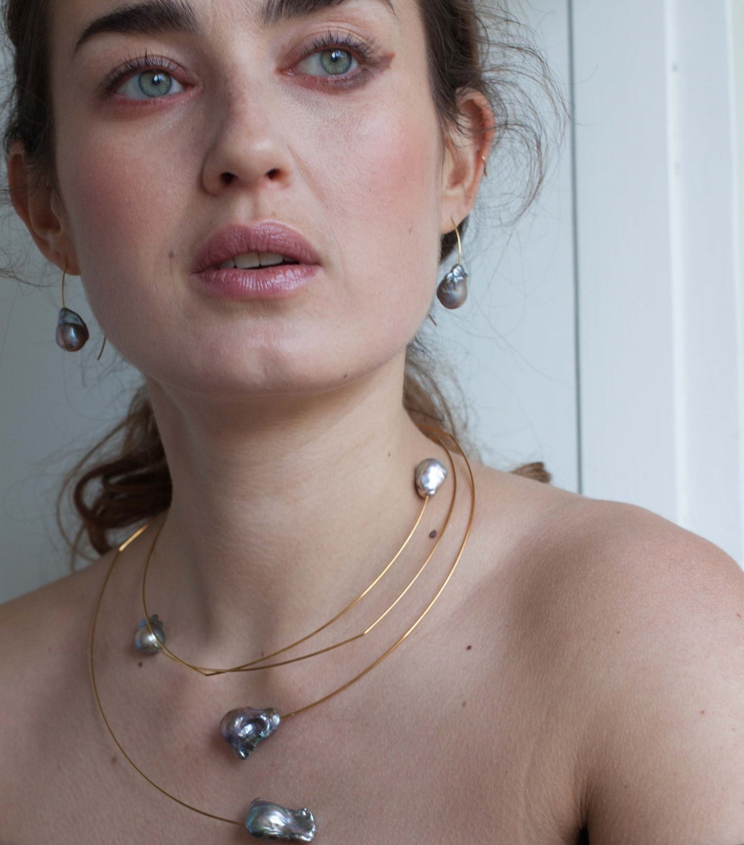 Asymmetric NeckWire with Round Freshwater Pearls
