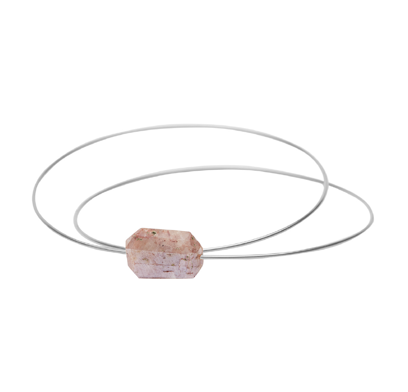 Round Bangle with hand-cut Gemstones